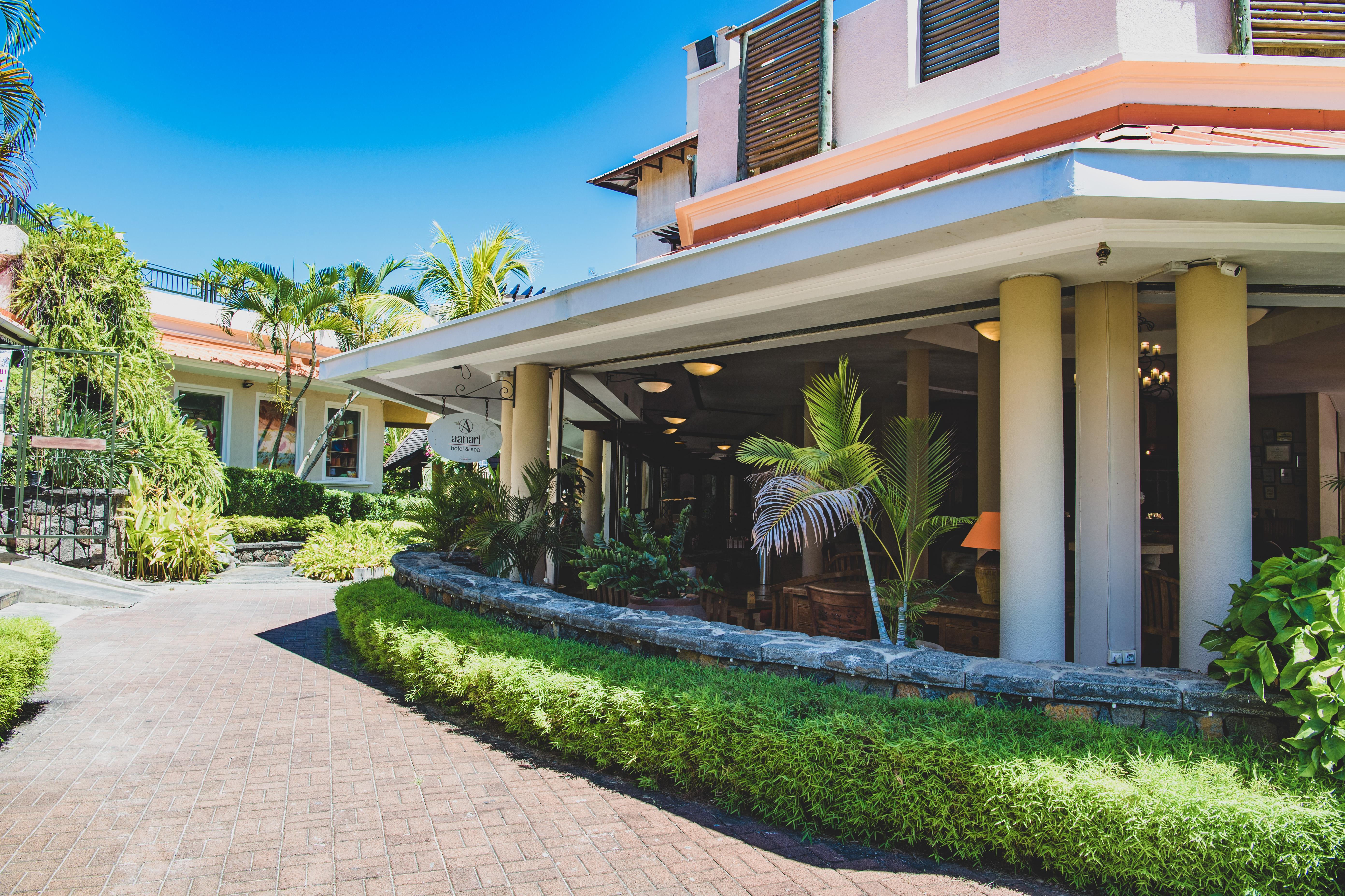 Aanari Hotel & Spa- Mauritius Flic-en-Flacq Екстериор снимка