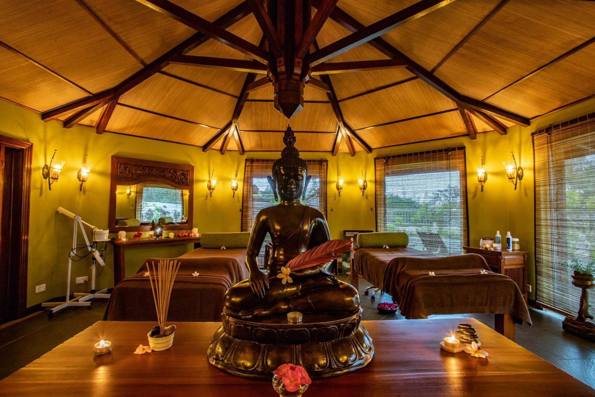 Aanari Hotel & Spa- Mauritius Flic-en-Flacq Екстериор снимка