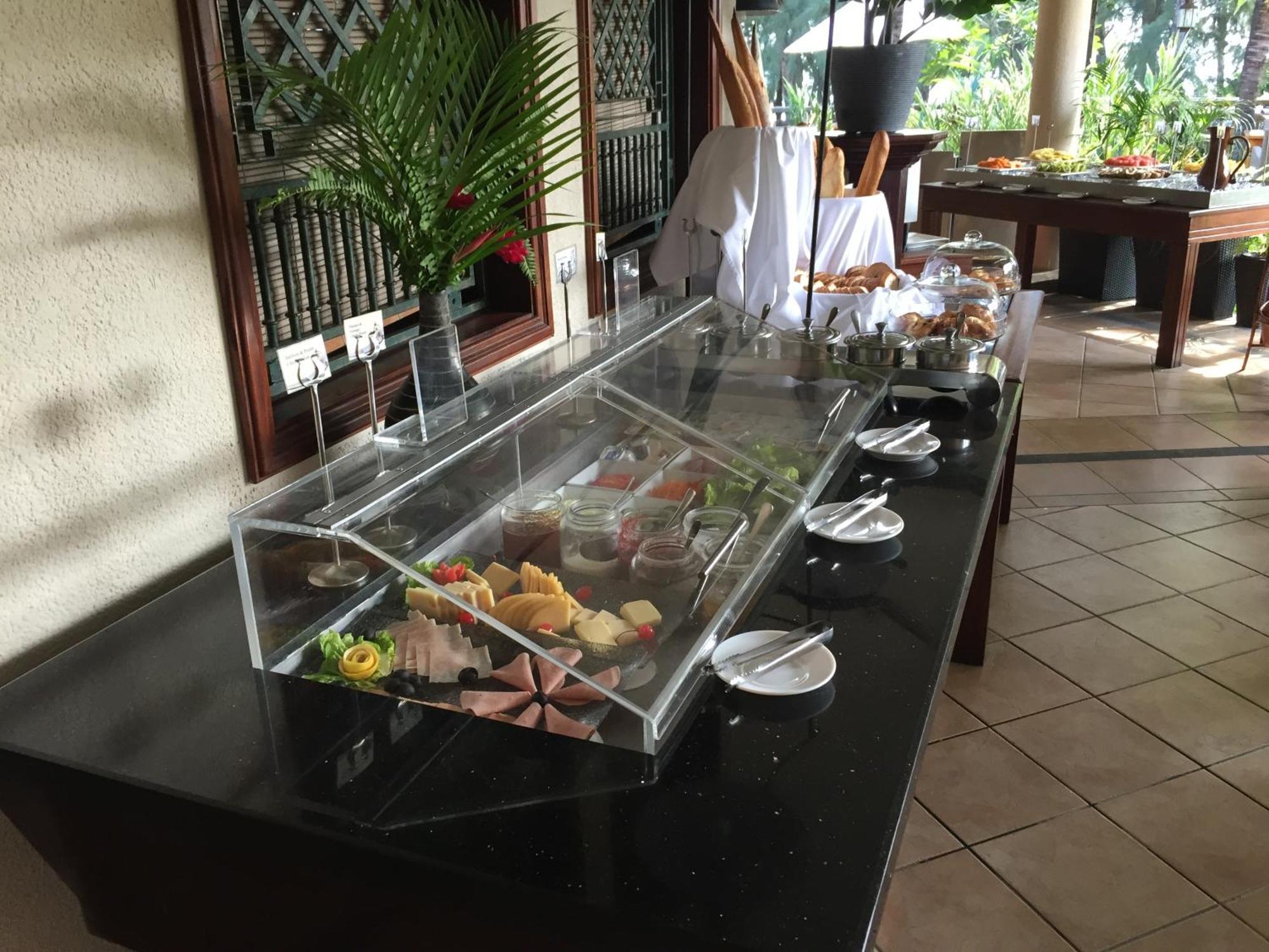 Aanari Hotel & Spa- Mauritius Flic-en-Flacq Екстериор снимка