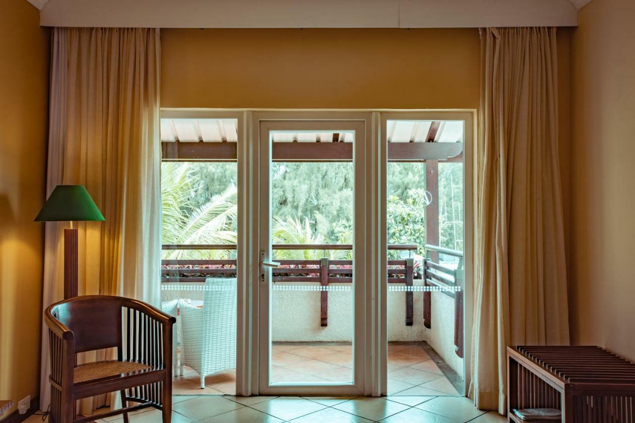 Aanari Hotel & Spa- Mauritius Flic-en-Flacq Екстериор снимка